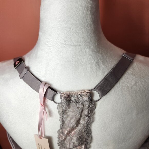 NWT Victoria's Secret Body by Victoria Racerback Perfect Coverage Bra - Size 44D - Picture 5 of 12